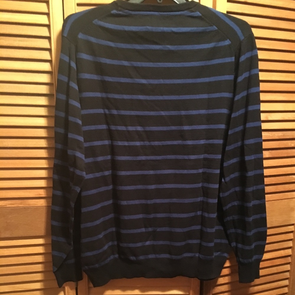 Basic Edition Navy & Light Blue Sweater - Picture 6 of 7